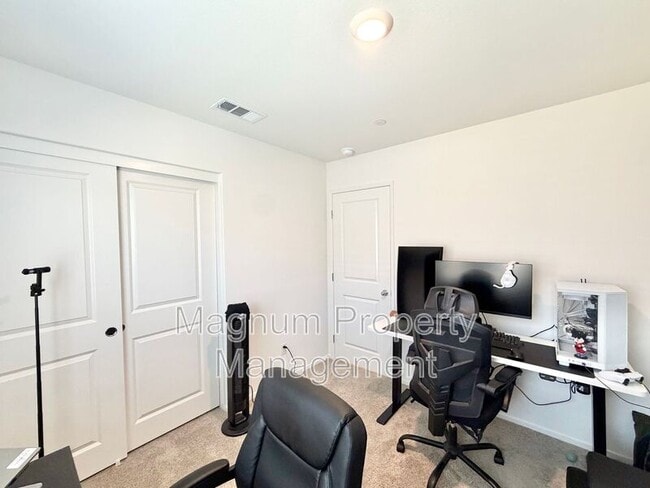 Building Photo - 30607 Cyclone Ave
