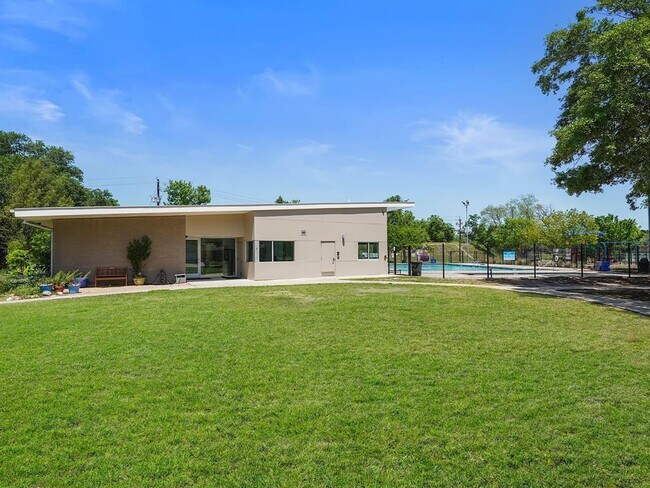 Building Photo - 1235 Glenwood Canyon Ln