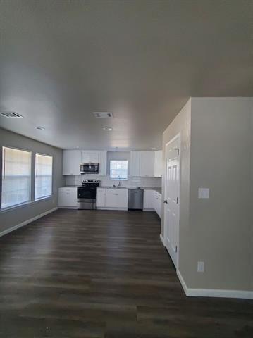 Building Photo - 501 Poindexter Ave