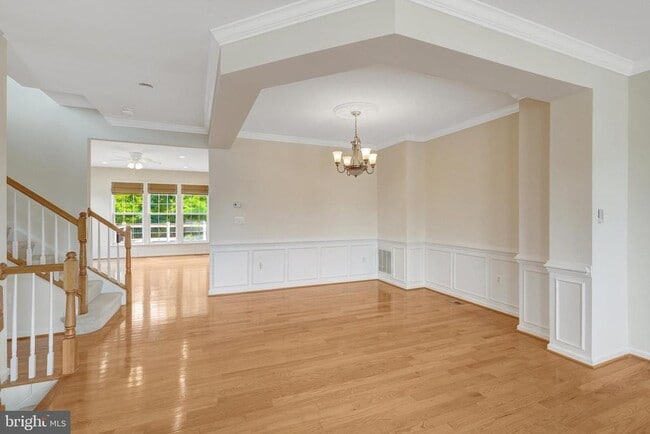 Building Photo - 2451 Silk Ct