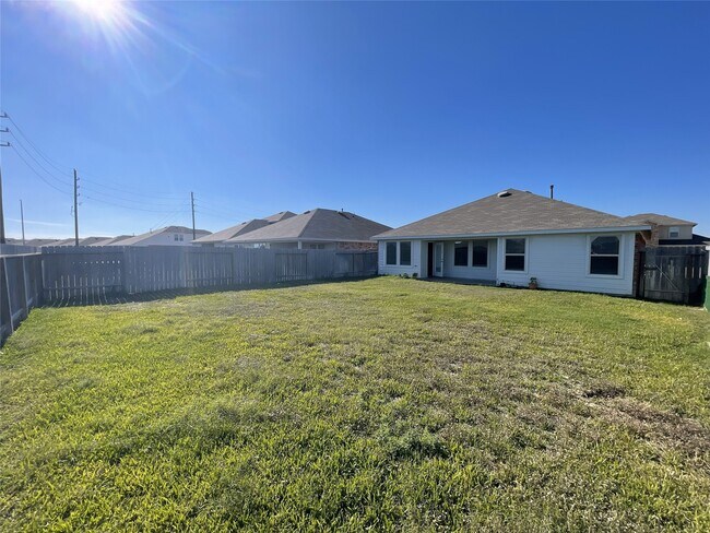 Building Photo - 5210 Bay Mdws Ln