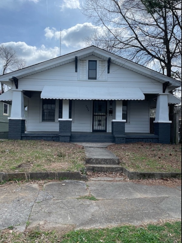 Building Photo - 1637 13th Ave S