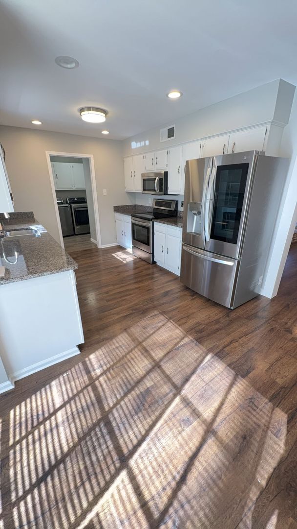 Building Photo - Beautiful Home In Bartlett