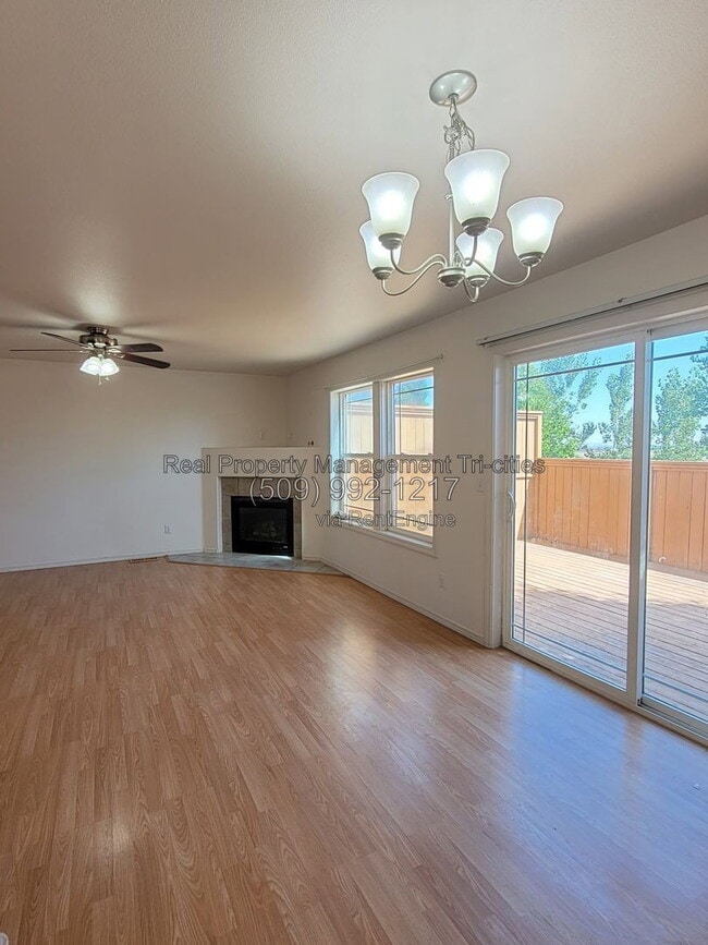Building Photo - 7606 Quadra Dr