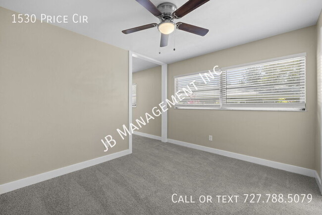 Building Photo - 1530 Price Cir