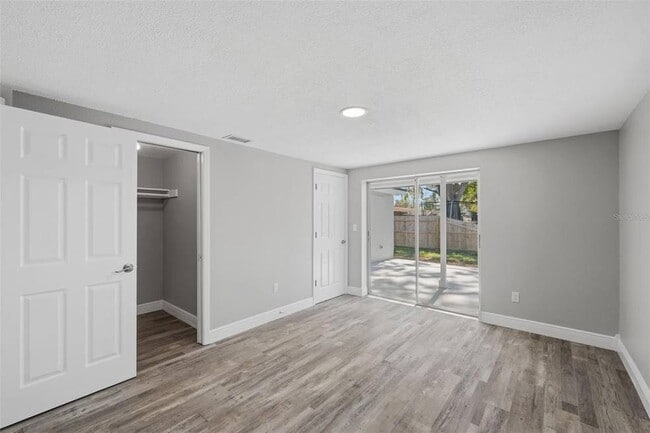 Building Photo - 9034 Cochise Ln