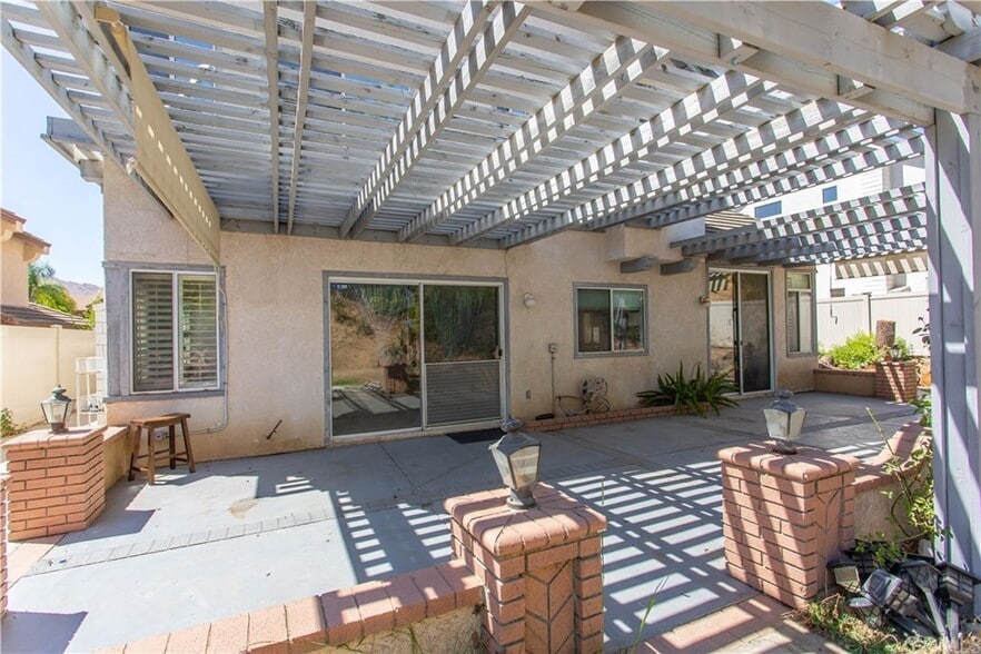 Building Photo - 10038 Deep Canyon Rd