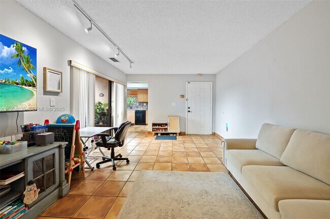 Building Photo - 11840 SW 80th St