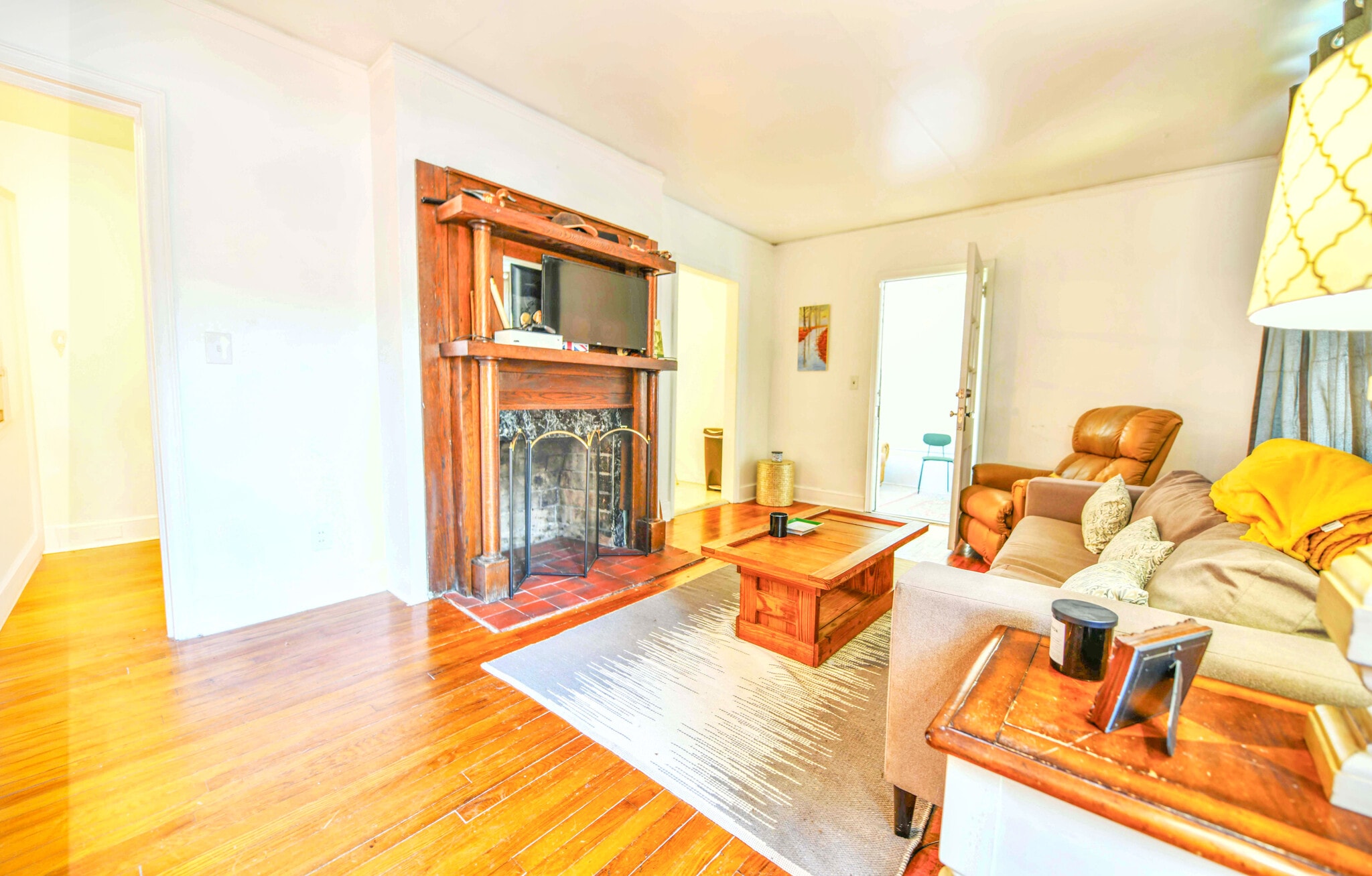 Building Photo - 2714 Forest Dr