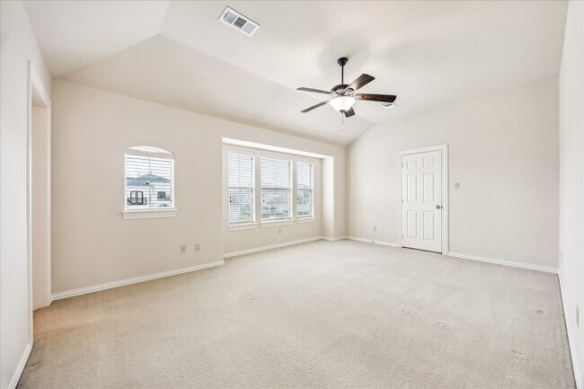 Building Photo - 2210 Bywater Dr