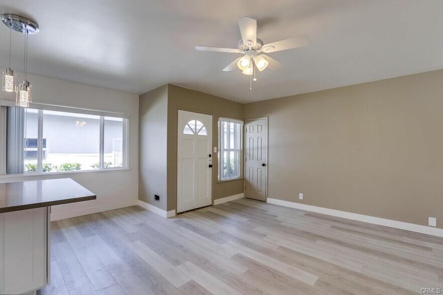 Building Photo - 8716 Buckles St