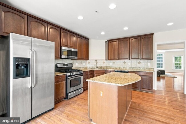 Building Photo - 4523 Whittemore Pl