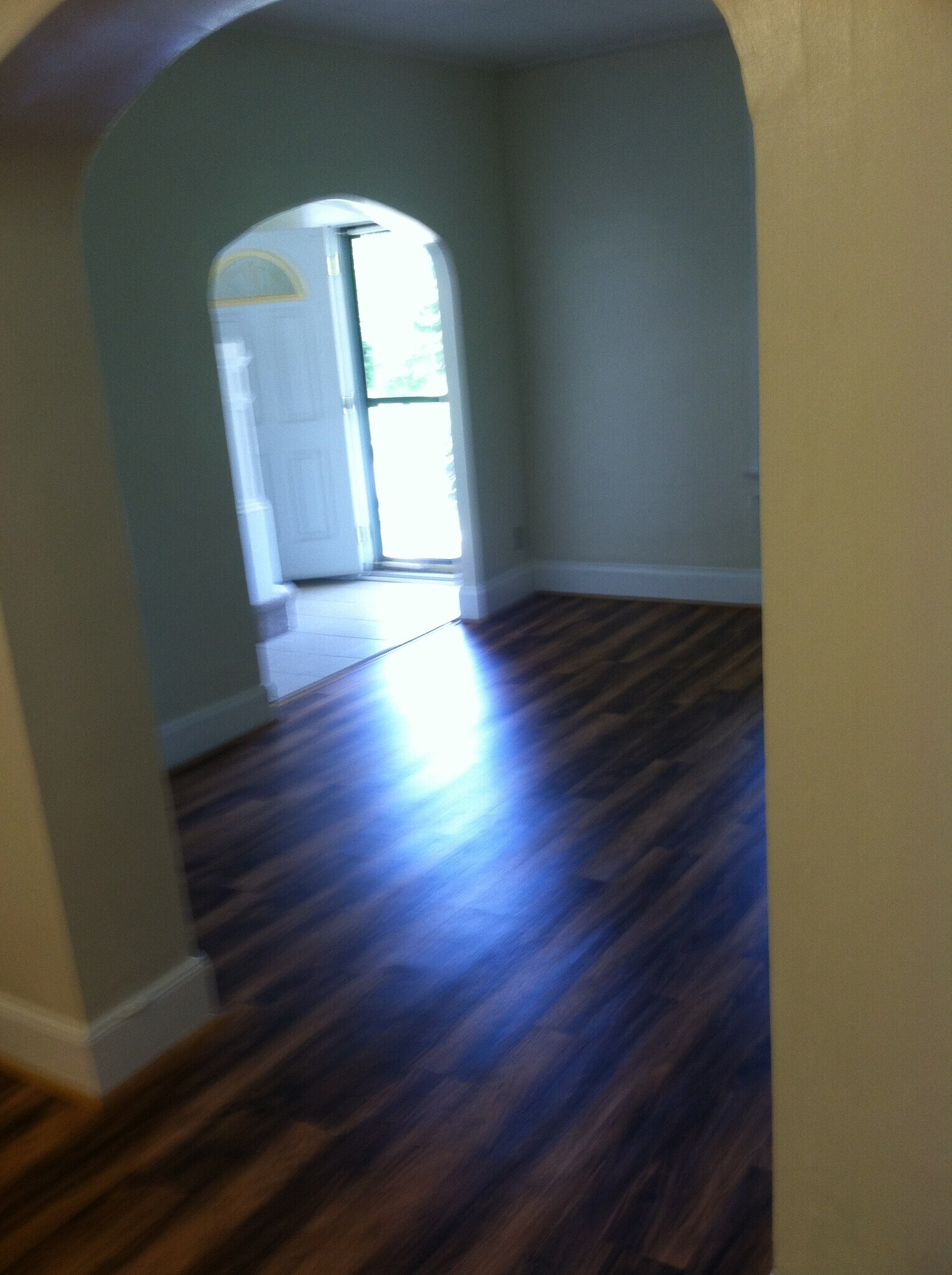Living Room - 1524 Westwood Ave
