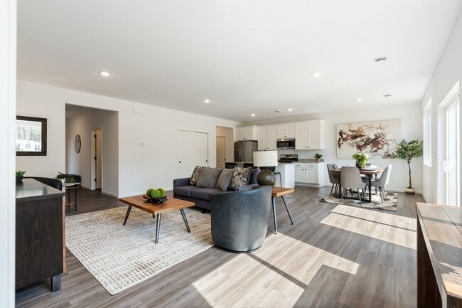 Building Photo - 20929 Woods Edge Ct