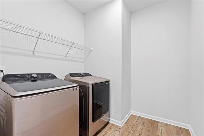 Building Photo - 4780 Mock Orange St