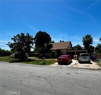 Building Photo - 1744 Capri Ave