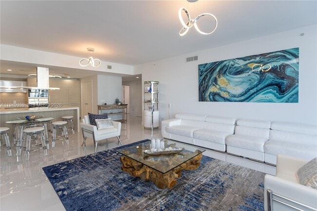 Building Photo - 17111 Biscayne Blvd