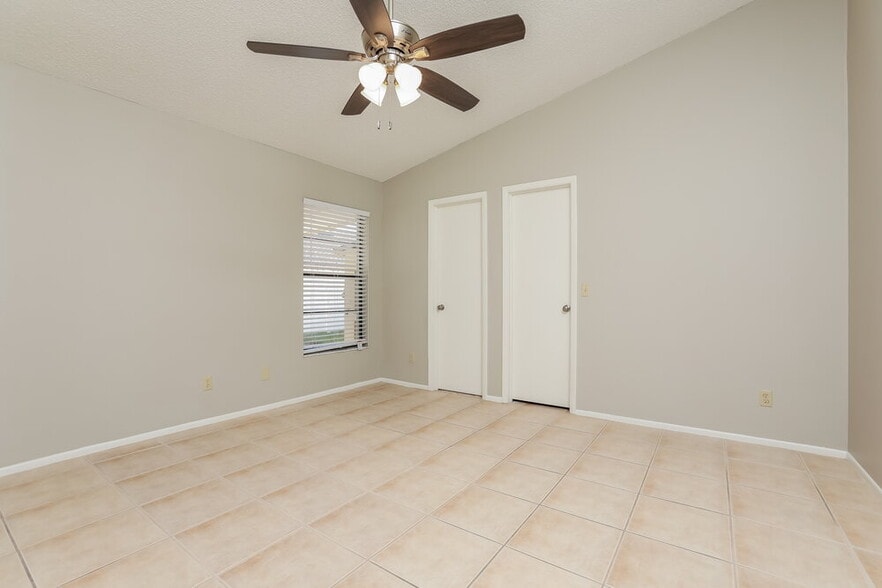 Building Photo - 797 Minerva Ln