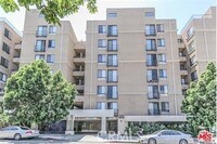 Building Photo - 625 S Berendo St