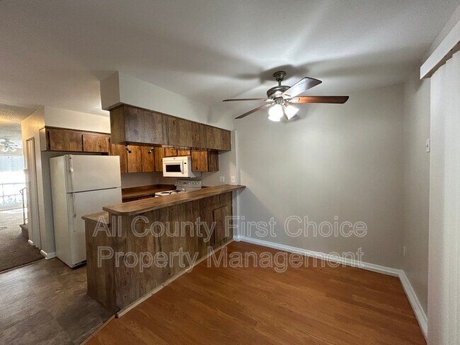 Building Photo - 6600 121st Ave N