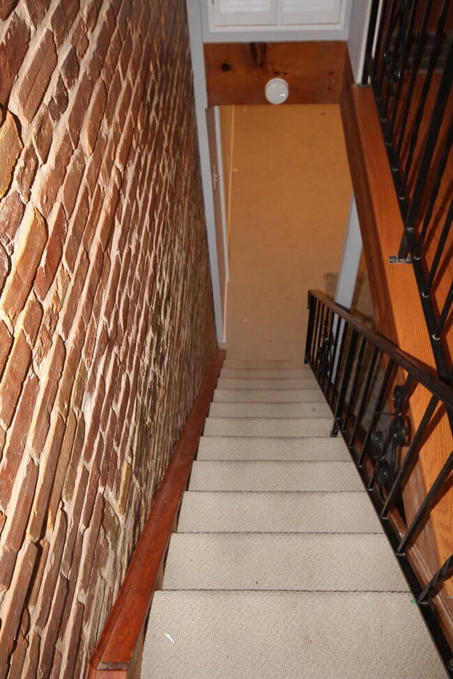 Building Photo - Coming Soon!!  Beautiful, well kept 3 bedr...
