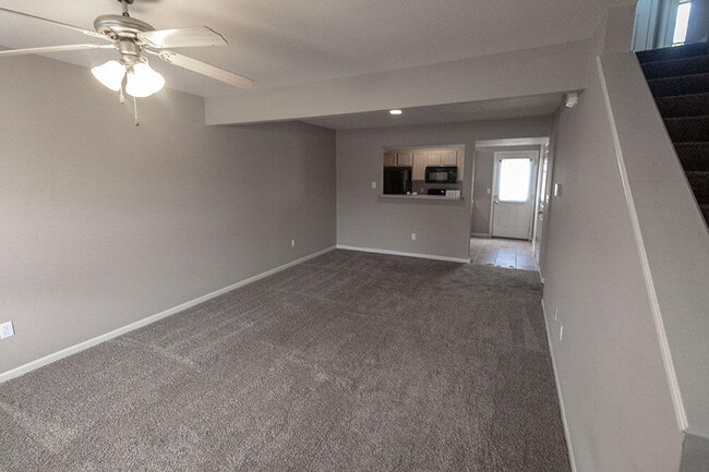 Building Photo - 4002 Snowy Owl Dr