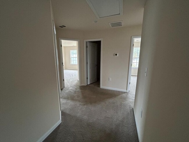 Building Photo - 283 Hampton Park Cir