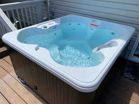 Building Photo - 1019 Cricket Ln