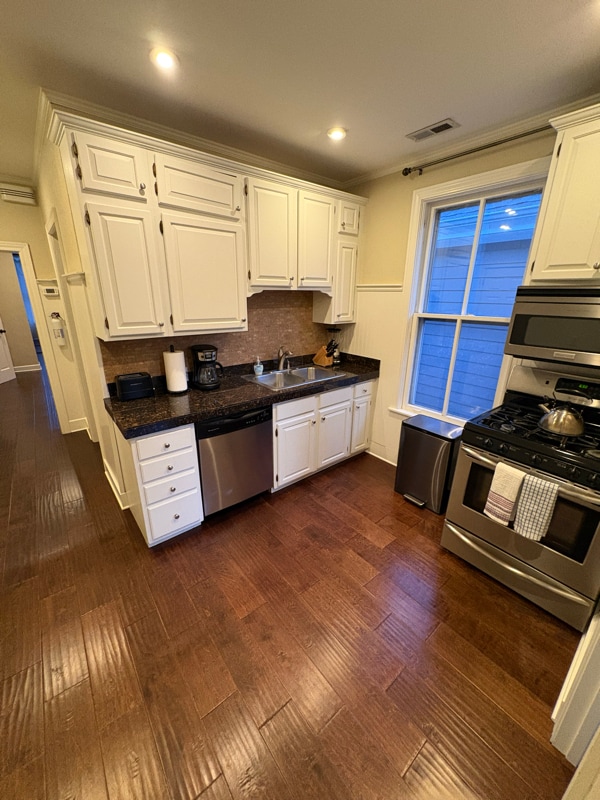 Building Photo - 3238 N Hoyne Ave