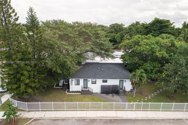 Building Photo - 98 NW 52nd St