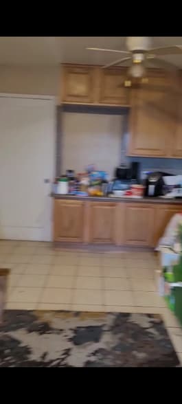 Building Photo - 215 Dennis Dr