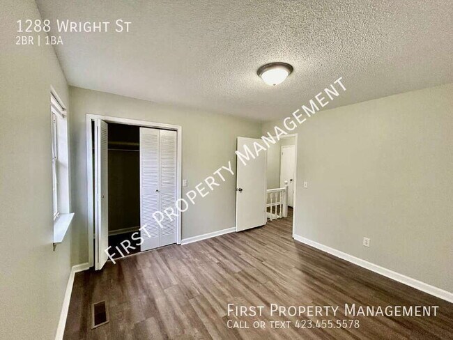 Building Photo - 1288 Wright St