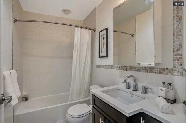 Building Photo - 3312 Hudson Ave