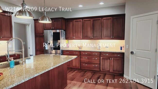 Building Photo - W216N6209-N6209 Legacy Trail