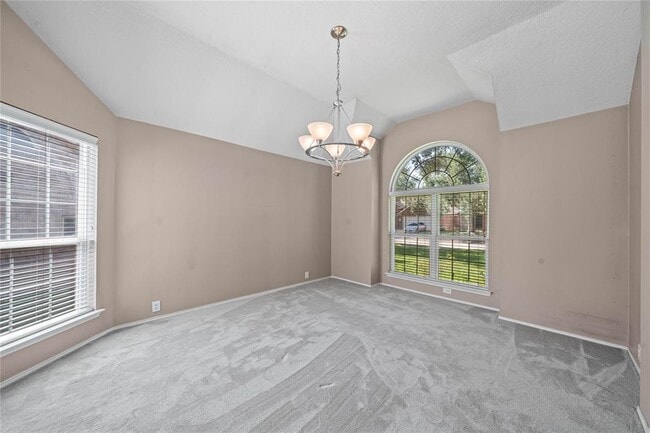 Building Photo - 11843 Leaf Oak Dr