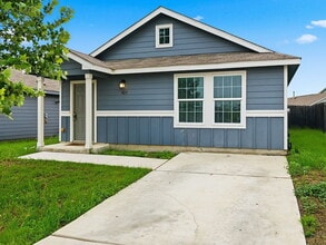 Building Photo - Welcome to 423 Ambush Ridge in San Antonio