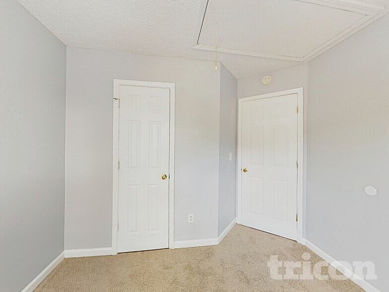 Building Photo - 1195 Misty Meadows Way