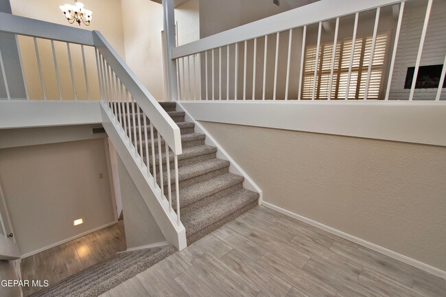 Building Photo - 5711 Mira Grande Dr