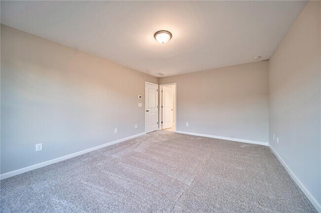 Building Photo - 21 Belfield Ct