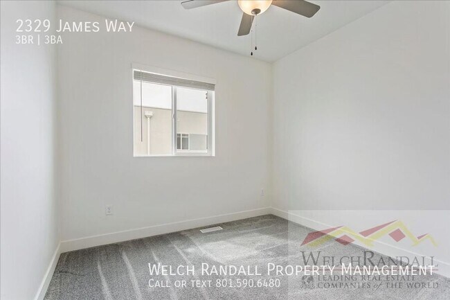 Building Photo - 2329 James Wy