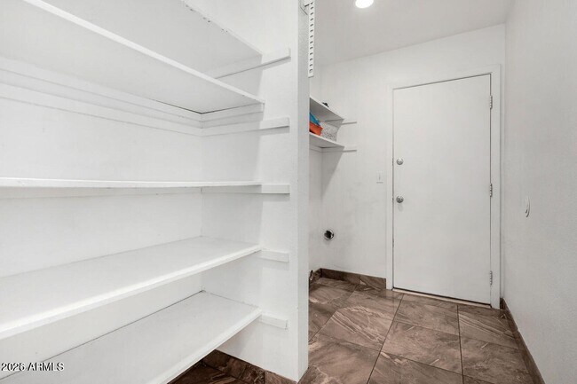 Building Photo - 4141 W Diana Ave