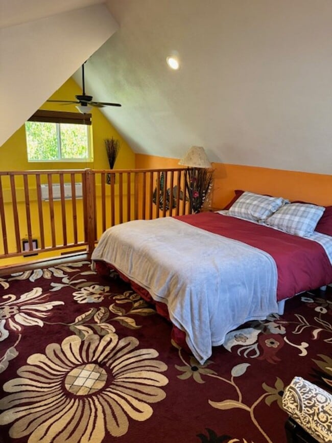 Building Photo - SHAS2352