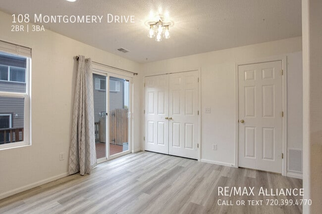 Building Photo - 108 Montgomery Dr