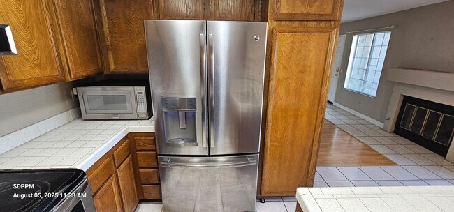 Building Photo - HILLCREST - SAN DIEGO - Nice 2 Bedroom / 2...