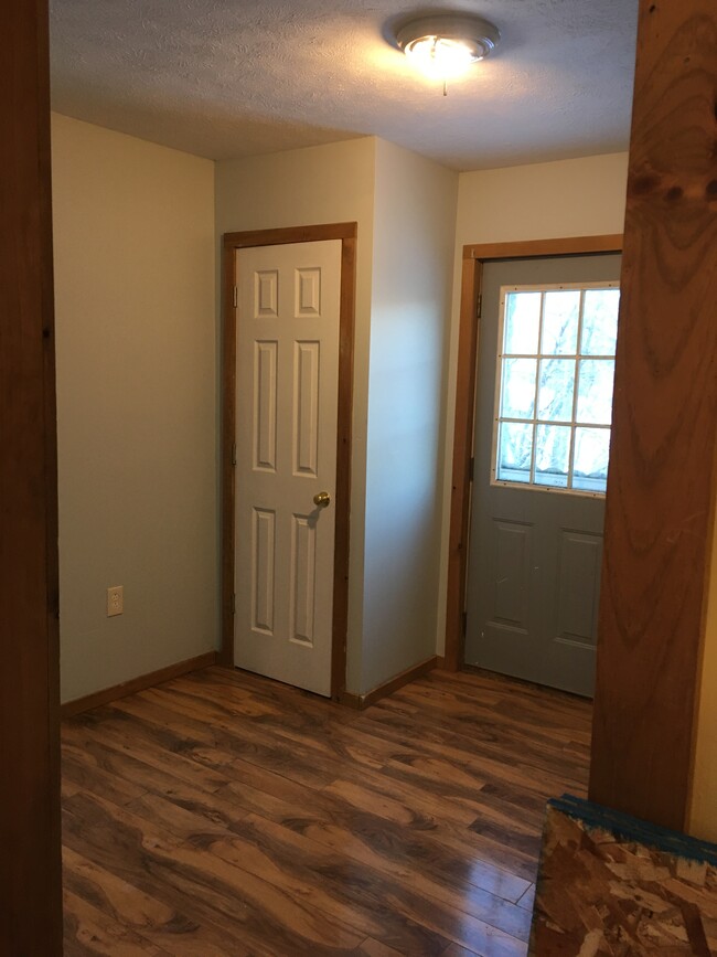 Bedroom - 414-1 Highgate Rd