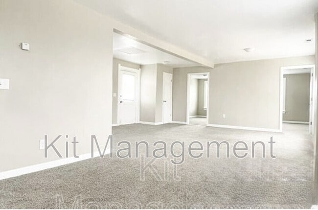 Building Photo - 2248 Broadway St