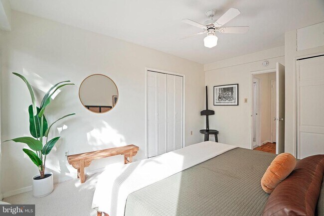 Building Photo - 3601 Wisconsin Ave NW