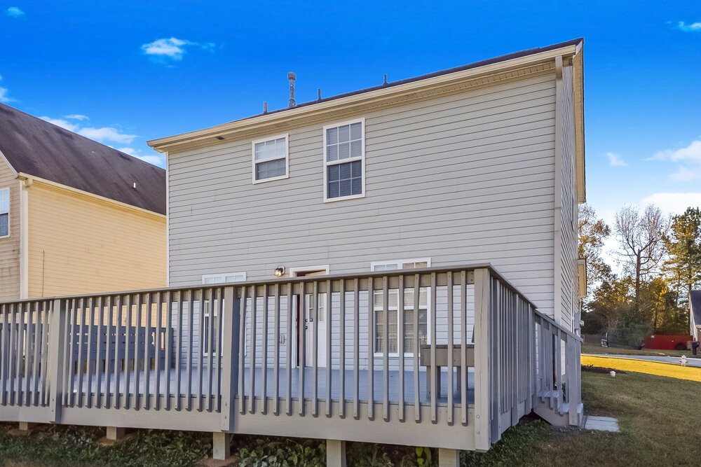 Building Photo - 5862 Amerson Ln
