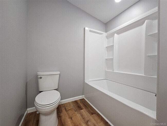 Building Photo - 334 Fair Oaks Rd