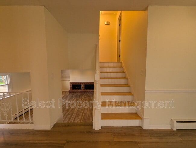 Building Photo - 3226 Arrowwood Dr